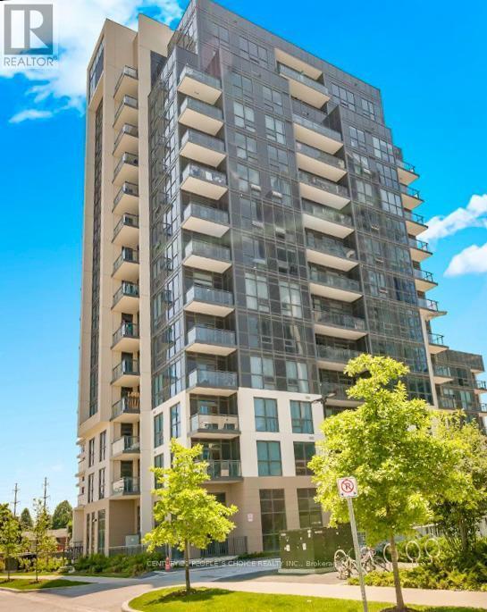 10 Meadowglen Pl in Toronto, ON - Building Photo - Building Photo