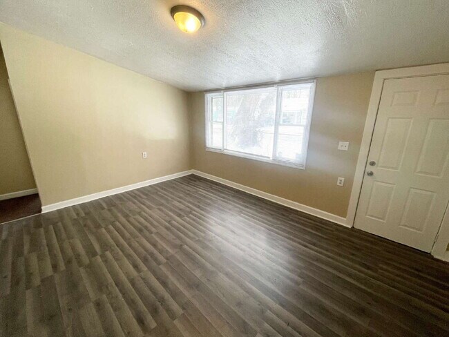 4716 Ribble Rd in Indianapolis, IN - Building Photo - Building Photo