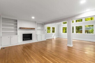 1620 Brawley Way NE in Atlanta, GA - Building Photo - Building Photo