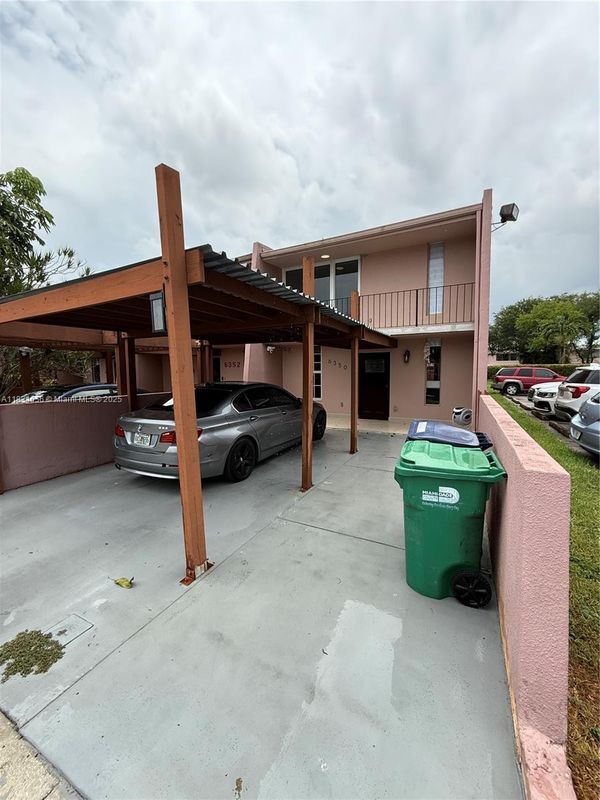 property at 6350 SW 139th Ct