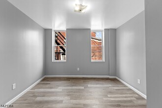 23 Monroe St in Passaic, NJ - Building Photo - Building Photo