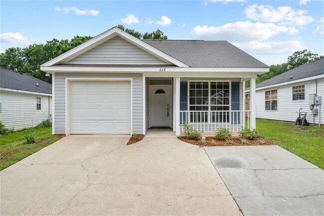 property at 668 Willow Pointe Dr