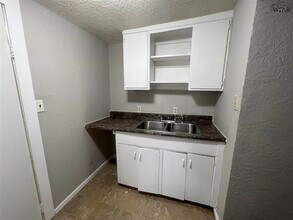 2811 Cumberland Ave in Wichita Falls, TX - Building Photo - Building Photo