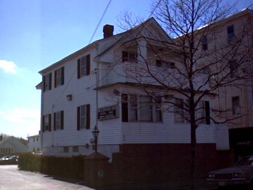 620 Union Ave in Providence, RI - Building Photo