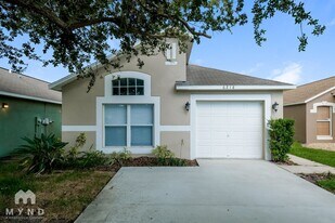 6218 Calamari Pl in Riverview, FL - Building Photo