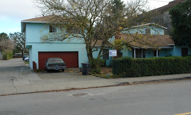 291 Escuela Ave in Mountain View, CA - Building Photo - Building Photo