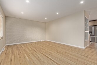 12097 W New Mexico Ave in Lakewood, CO - Building Photo - Building Photo