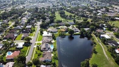 3324 Lakeview Blvd in Delray Beach, FL - Building Photo - Building Photo