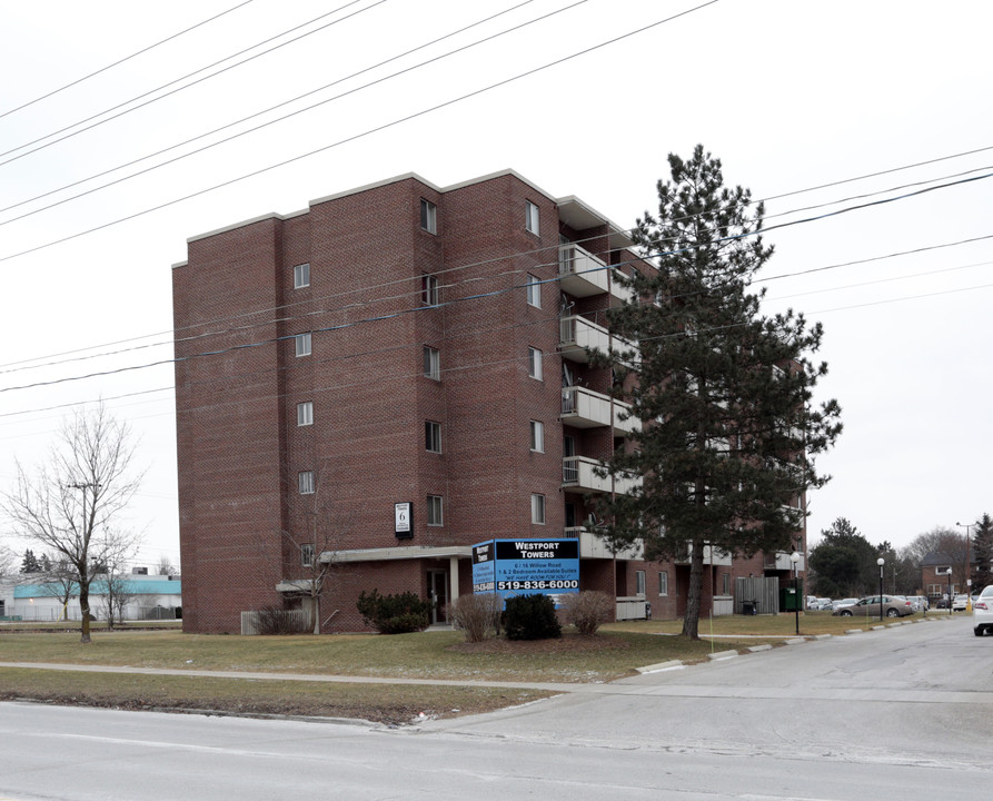 Westport Towers in Guelph, ON - Building Photo