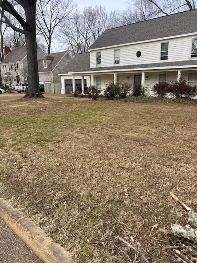 property at 496 Quail Crest Dr