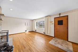 1565 Garywood Ave in Columbus, OH - Building Photo - Building Photo