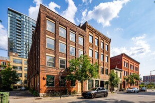 754-762 Saint-Paul Rue O in Montréal, QC - Building Photo