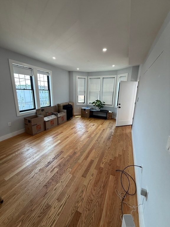 property at 8 Ford St