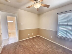 11910 Old Spanish Trail in Santa Fe, TX - Building Photo - Building Photo