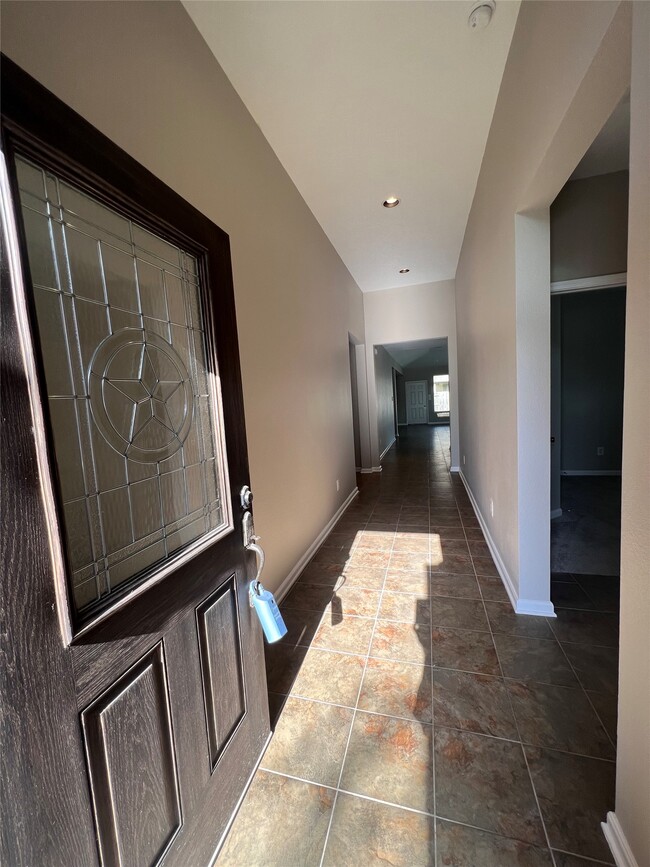 property at 2906 Coastal Prairie Ln