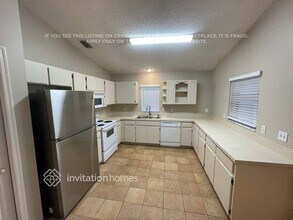 1900 Woodcut Dr in Lutz, FL - Building Photo - Building Photo