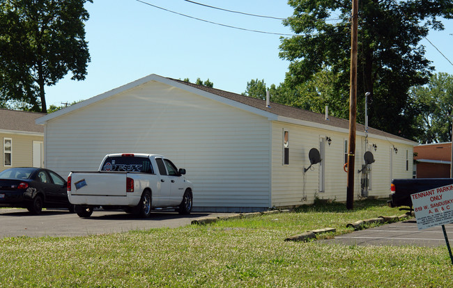 809 W Sandusky St in Findlay, OH - Building Photo - Building Photo