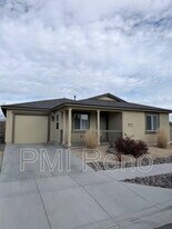 645 McGill Dr in Reno, NV - Building Photo