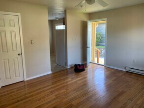 2737 Hefner Ave in Bremerton, WA - Building Photo - Building Photo
