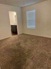 731 N Oak St in Webb City, MO - Building Photo - Building Photo