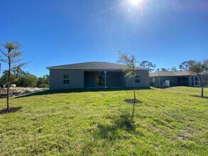 5625 Abelman Rd in North Port, FL - Building Photo - Building Photo