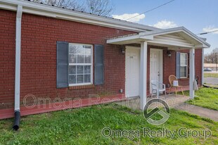 322 Percy St in Talladega, AL - Building Photo