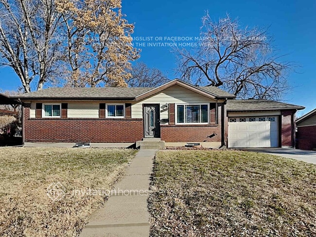 property at 11528 Larson Ln