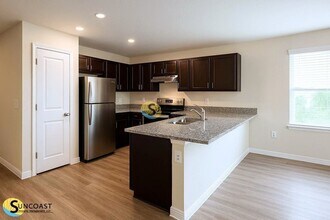 6467 Sweetbay Ln in Jacksonville, FL - Building Photo - Building Photo