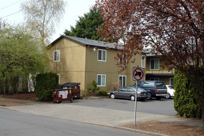 6011 N Greeley Ave in Portland, OR - Foto de edificio - Building Photo