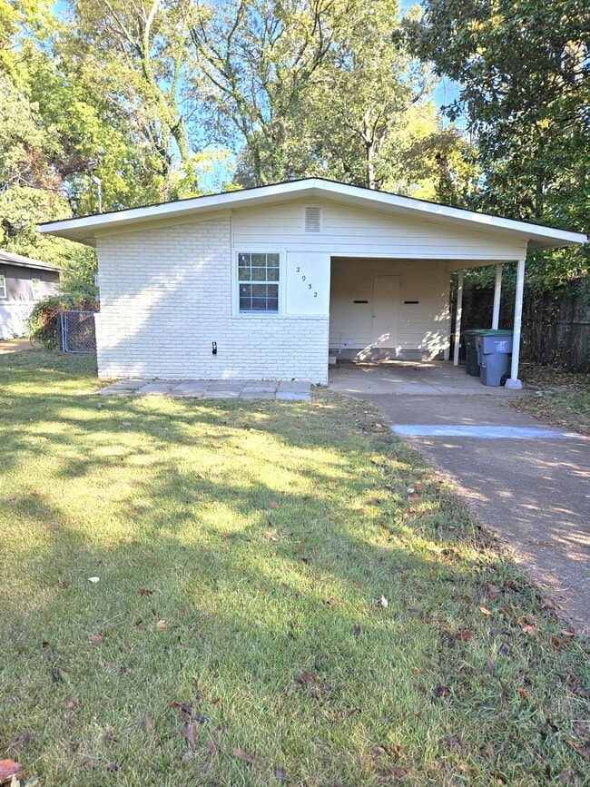 property at 2932 Walker Ave