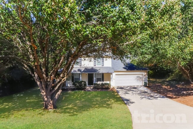 property at 1124 Patriot Cir