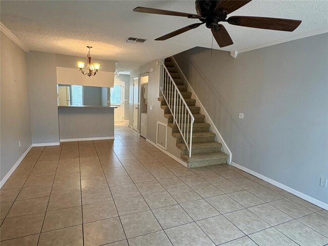 11356 Stratton Park Dr in Temple Terrace, FL - Building Photo - Building Photo