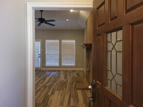 1808 Evergreen Ct in Grapevine, TX - Foto de edificio - Building Photo