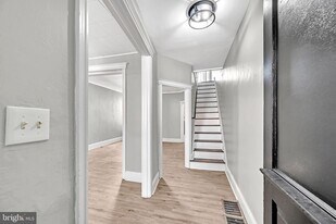 25 Adella Ave in Hamilton Township, NJ - Building Photo