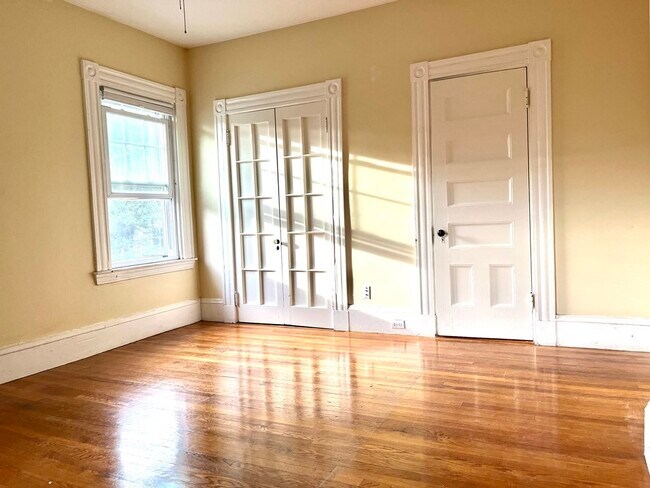 15 Auburn St in Brookline, MA - Building Photo - Building Photo
