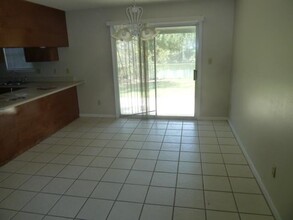 1915 Mary Ellen Dr in Tallahassee, FL - Building Photo - Building Photo