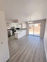 245 Otis Ct in Lakewood, CO - Building Photo - Building Photo