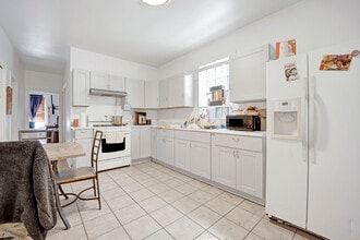 2244 N Leamington Ave in Chicago, IL - Building Photo - Building Photo