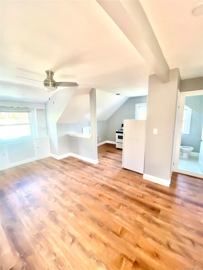 53 Madeleine Ave in New Rochelle, NY - Building Photo - Building Photo
