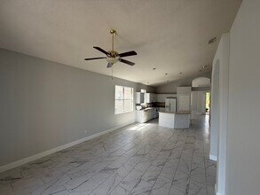 1814 Sand Arbor Cir in Orlando, FL - Building Photo - Building Photo