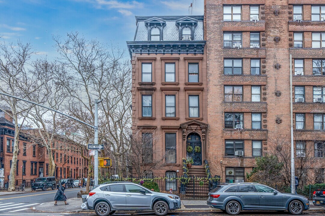 91 Lafayette Ave in Brooklyn, NY - Foto de edificio