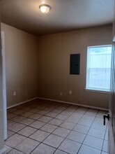 1001 Pile St in Clovis, NM - Building Photo - Building Photo