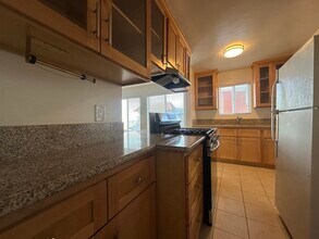 23 Thornton Ave in Los Angeles, CA - Building Photo - Building Photo