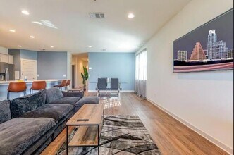 141 Parryi Cove, Unit 1121 in Leander, TX - Building Photo - Building Photo