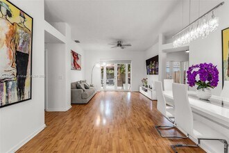 2830 SE 5th Pl in Homestead, FL - Building Photo - Building Photo