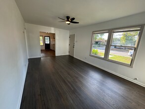 510 Mitchell Ave in Schertz, TX - Foto de edificio - Building Photo