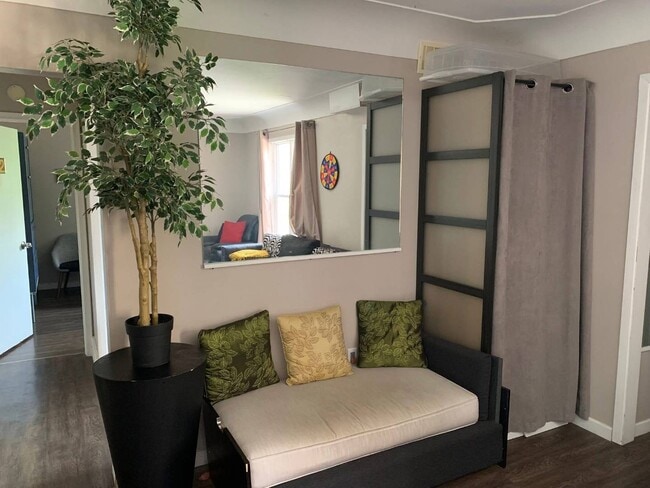 38 Marshall St in Waterloo, ON - Building Photo - Building Photo