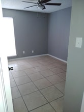 10110 Forum Park Dr in Houston, TX - Building Photo - Building Photo