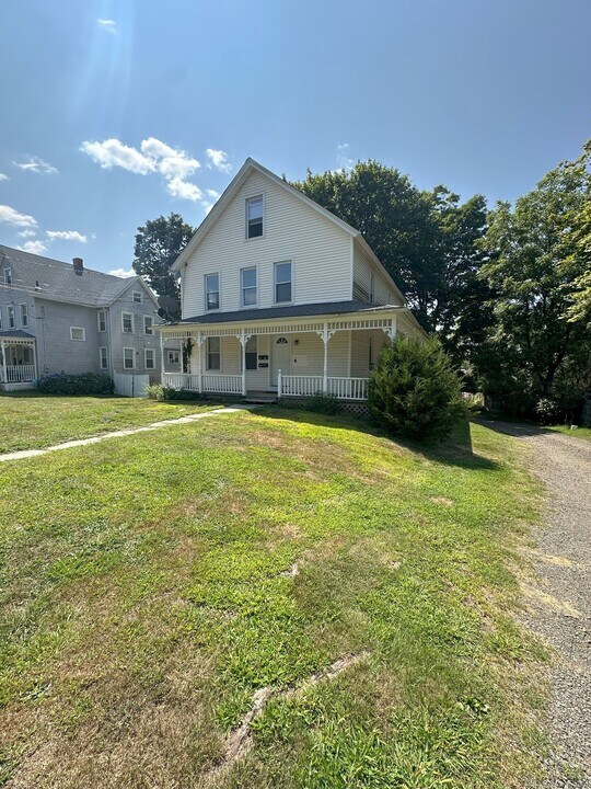41 Wall St in Middletown, CT - Building Photo