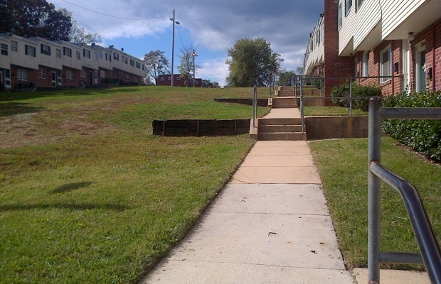 Robinwood Townhomes in Baltimore, MD - Building Photo - Building Photo